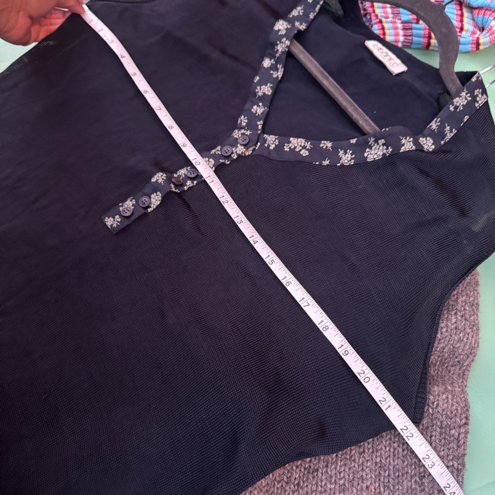Istante Versace Sleeveless Top Navy Sheer Mesh Floral Trim Vintage 90s Italy - Picture 4 of 11